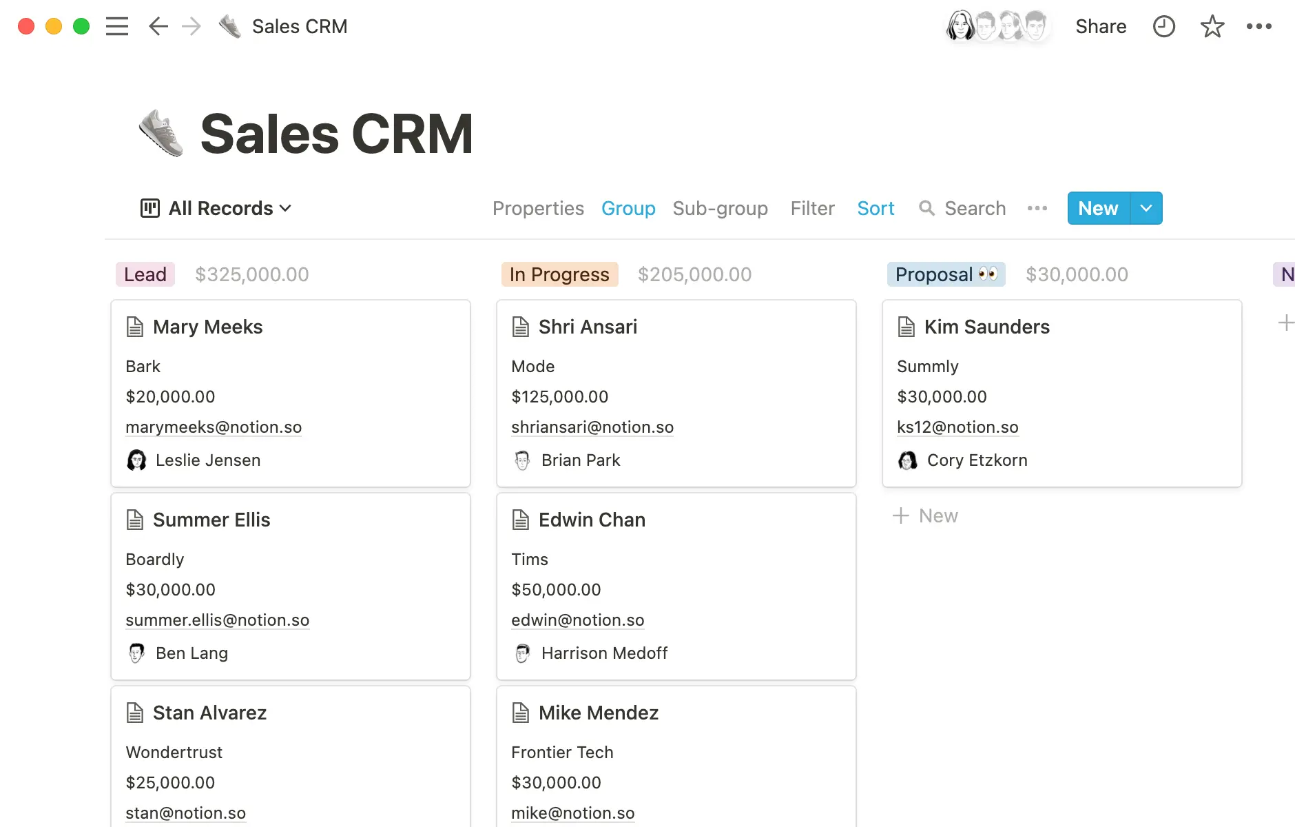 정보를 정리하고 분류할 때 데이터베이스를 사용하세요. 필요에 따라 다양한 보기로 데이터를 볼 수도 있습니다.